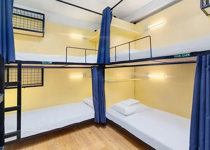 Nomad's Hub Coliving Hotel