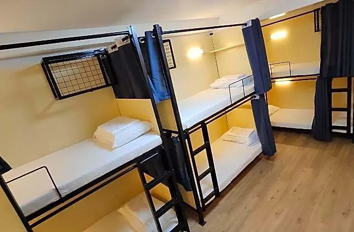 Hotel Nomad's Hub Coliving