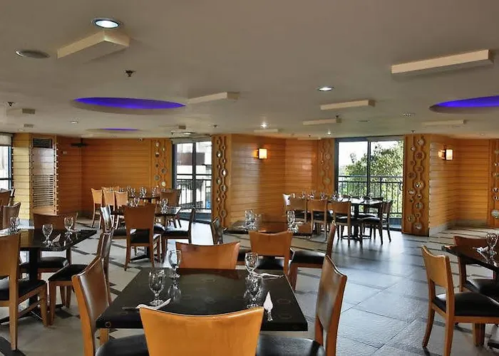 Nomad's Hub Coliving 4*